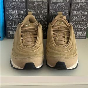 Women’s Nike Air max 97